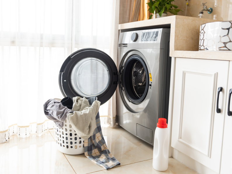 Discover new ways to put your favourite cleaning staples like Dawn, Cascade and Bounce to work. Home expert Melissa Maker shares her best-kept hacks for your cleanest home yet.